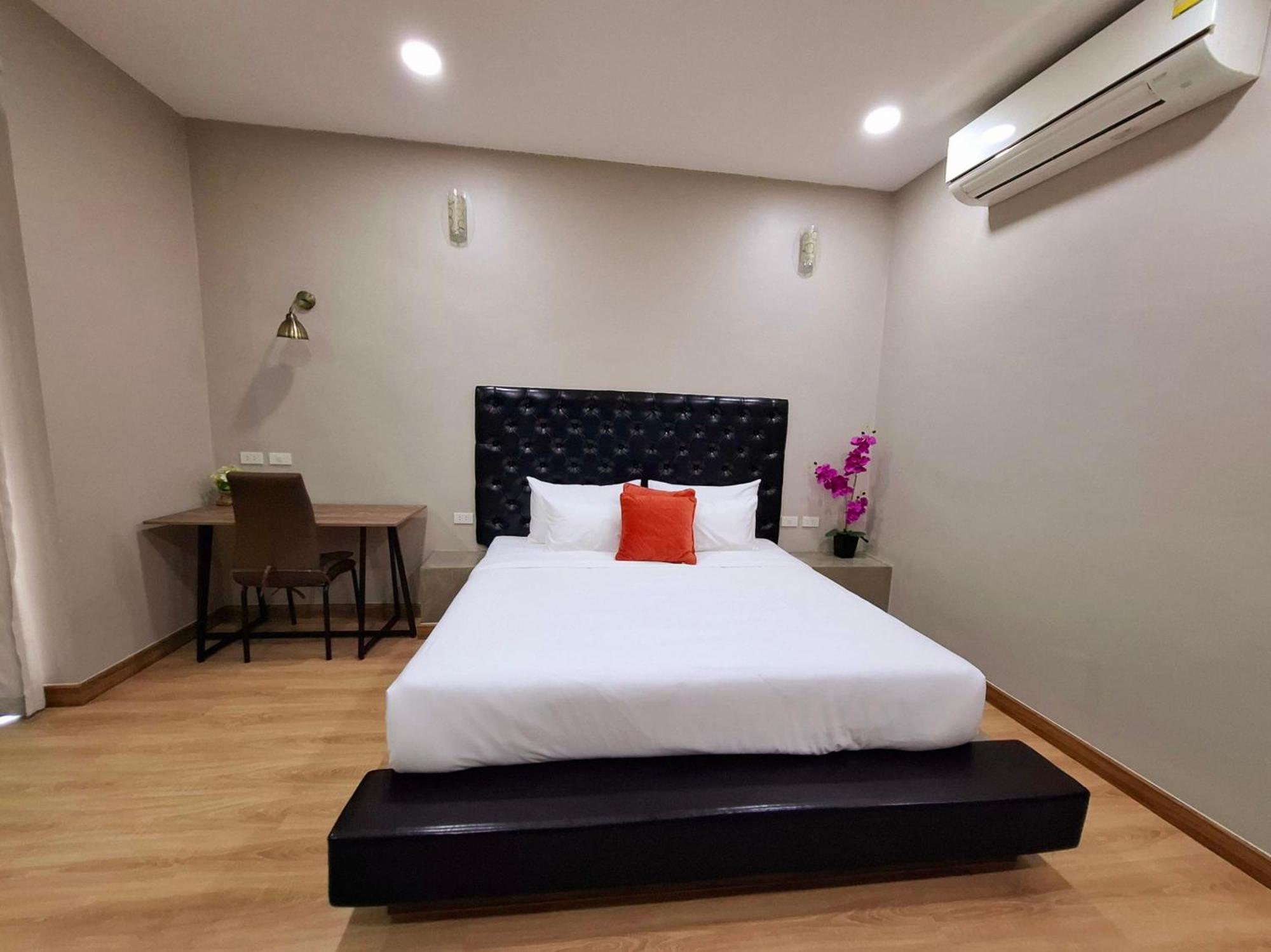 Sawasdee​ Buriram​ Resort الغرفة الصورة