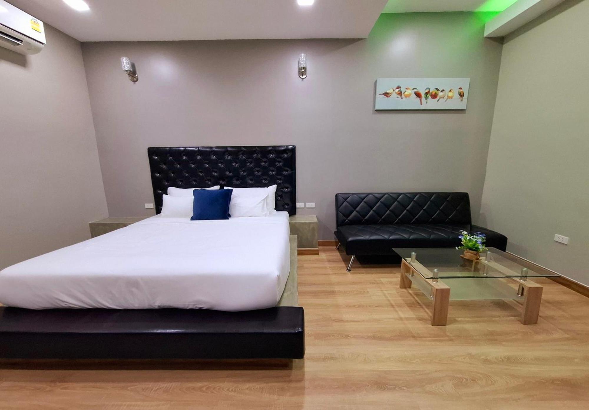 Sawasdee​ Buriram​ Resort الغرفة الصورة